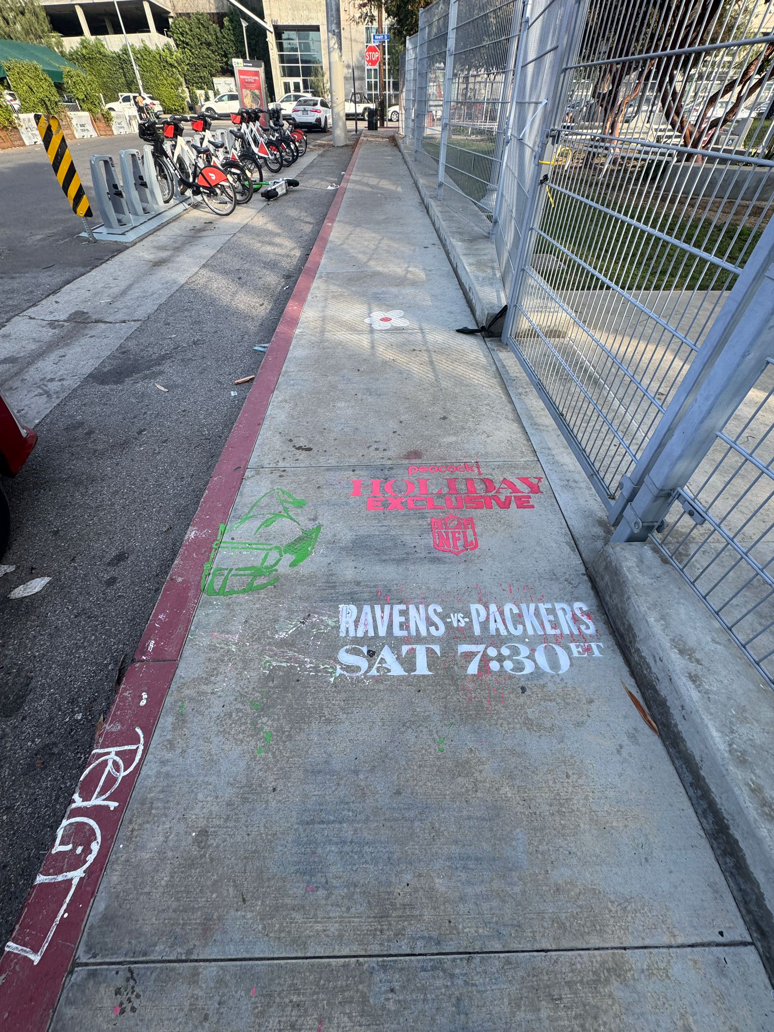 Stencil 28.7 Arts District Park